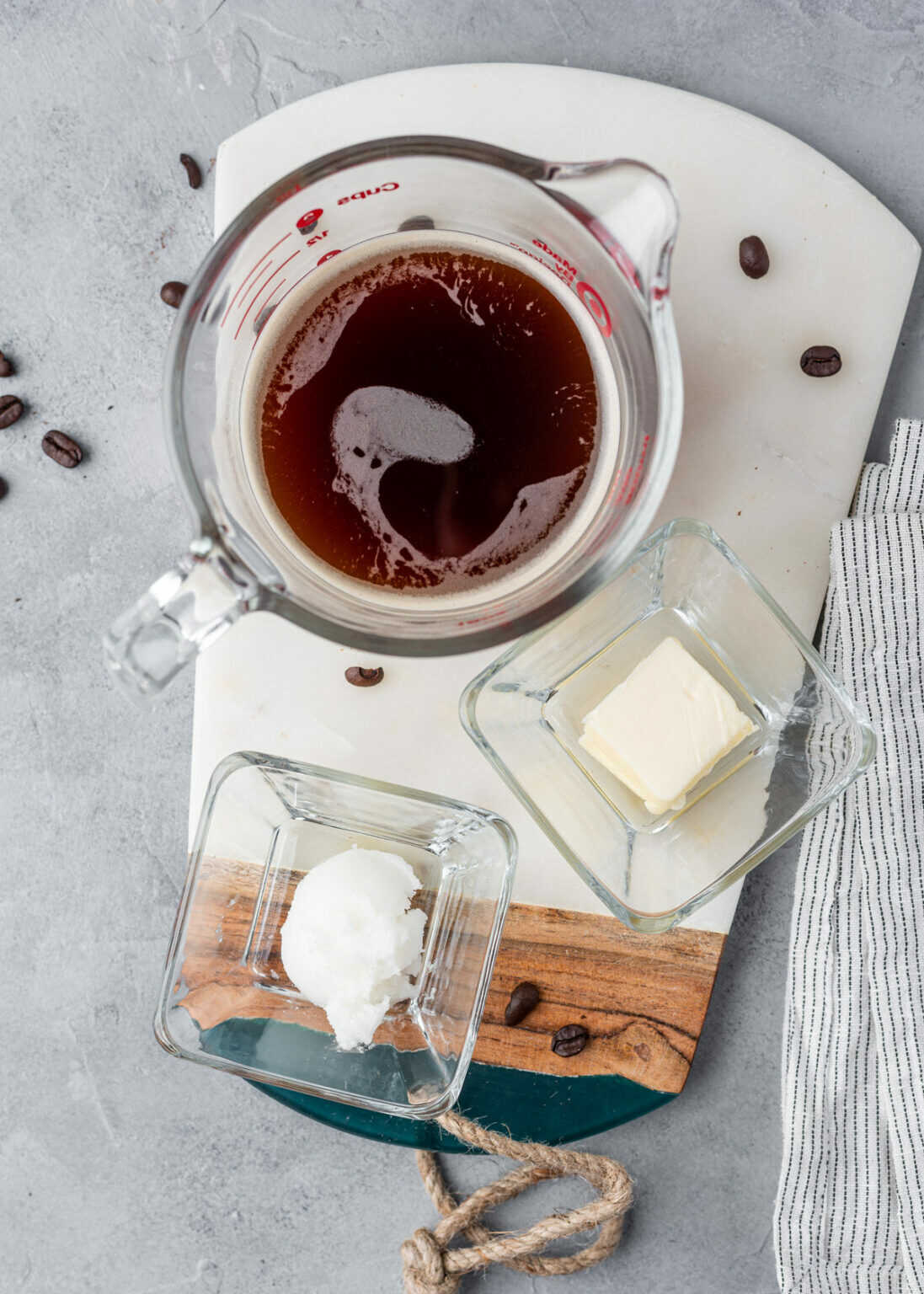 příprava bulletproof coffe